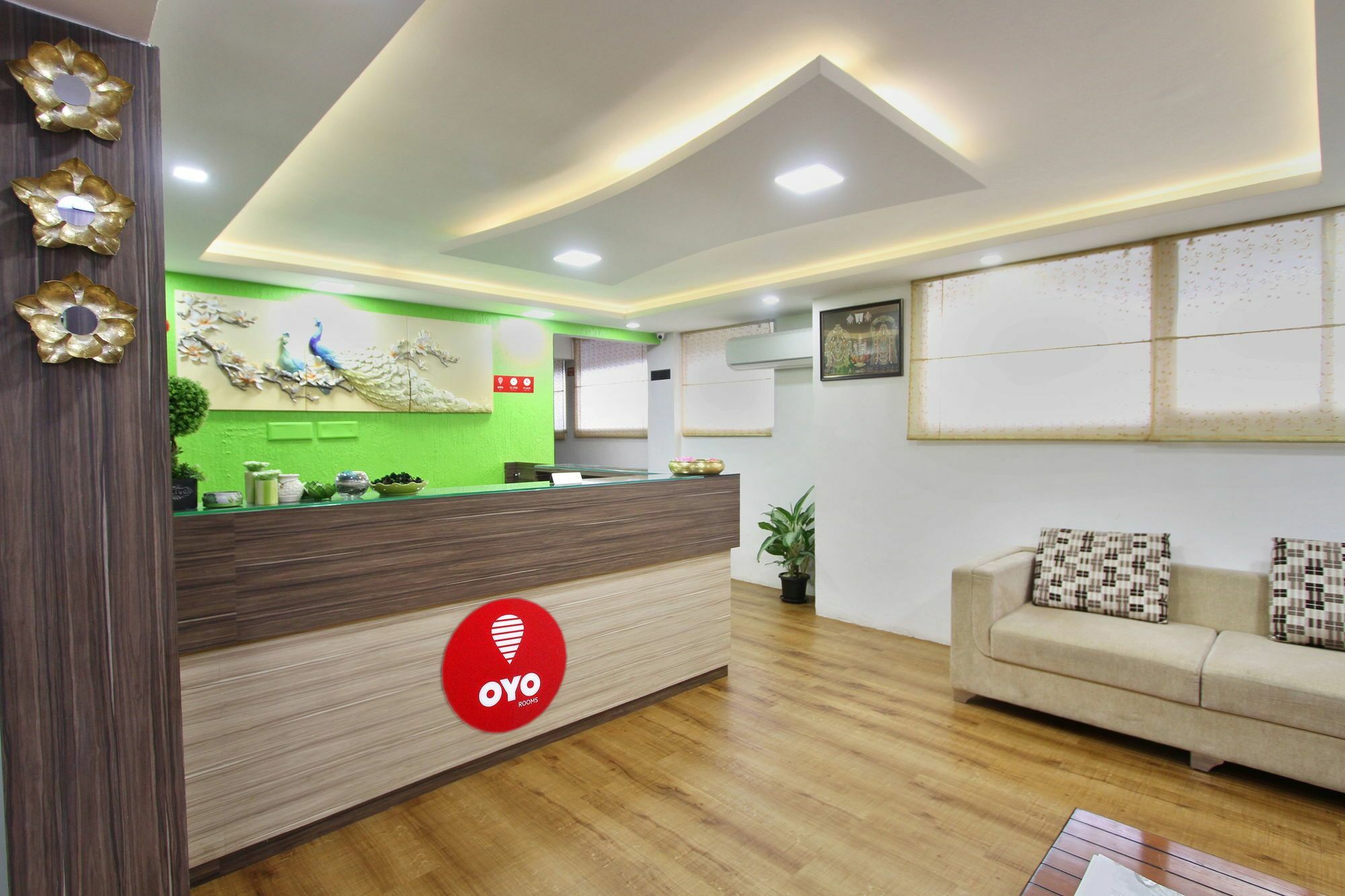 Capital O 5379 The Roy Grand Inns Μπανγκαλόρ Εξωτερικό φωτογραφία